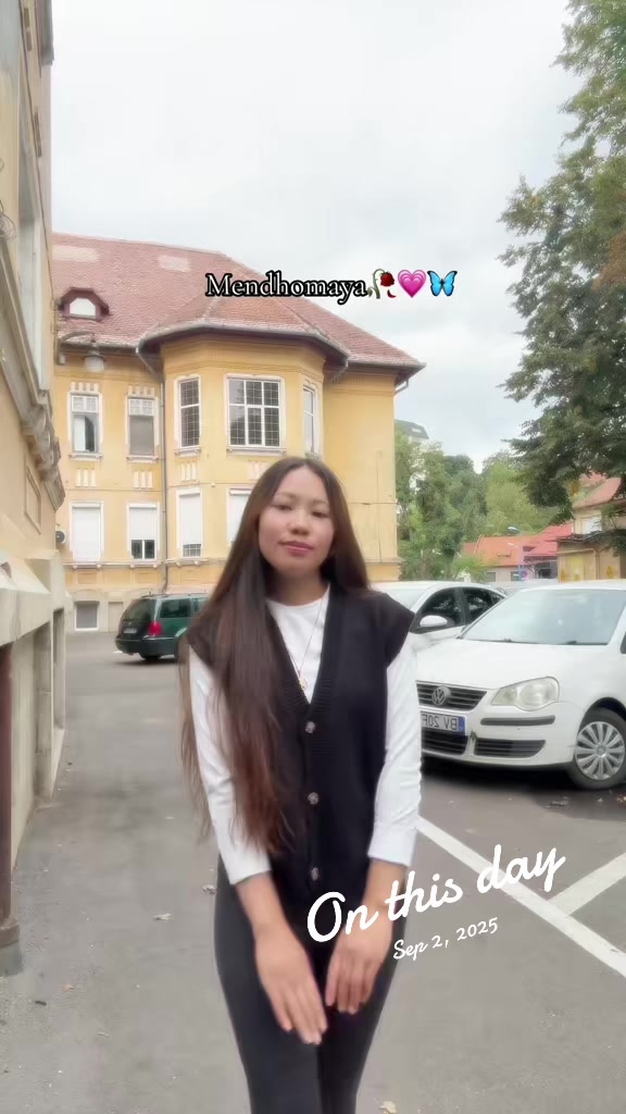 @Miss phurdiki 💙