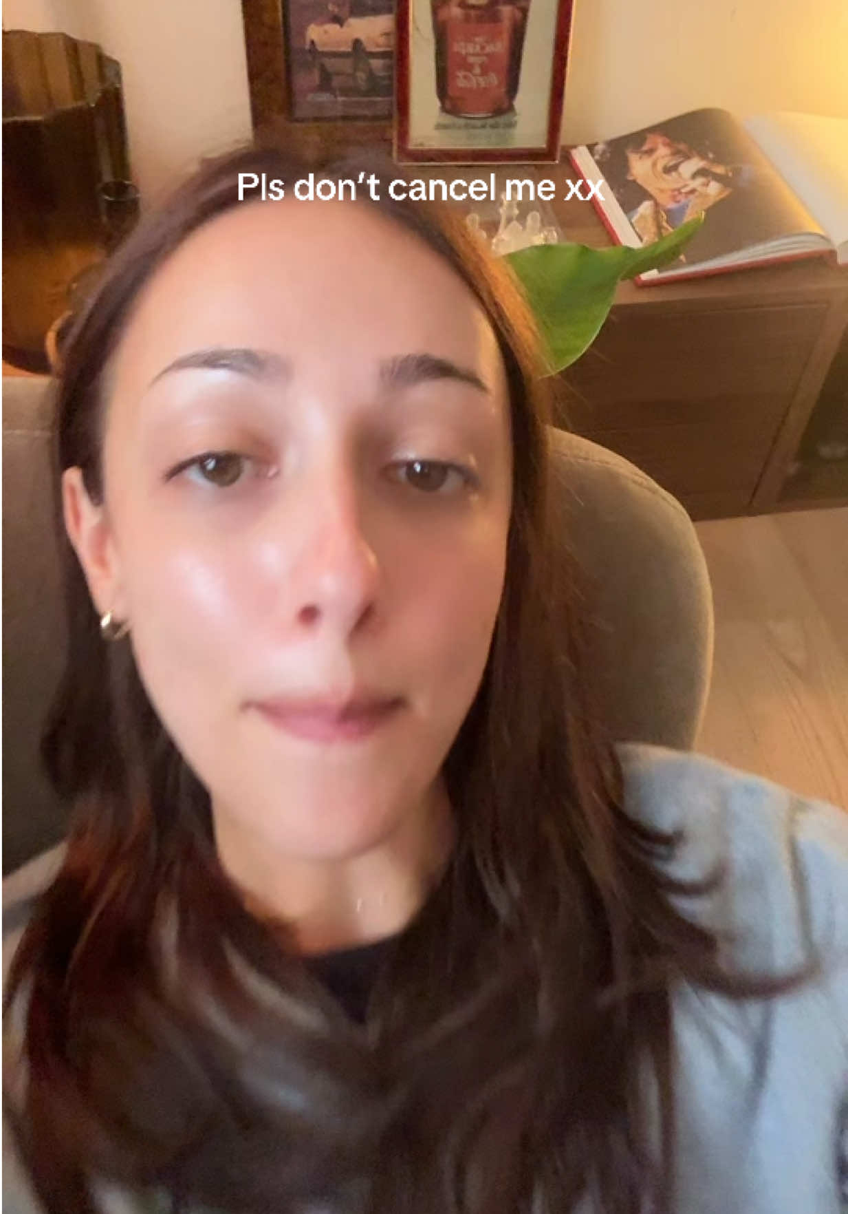 @Sarahtonin