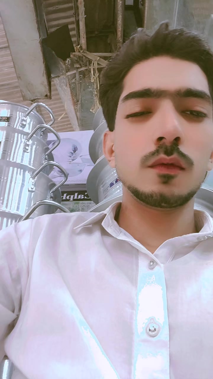 @علی بٹ 🦁
