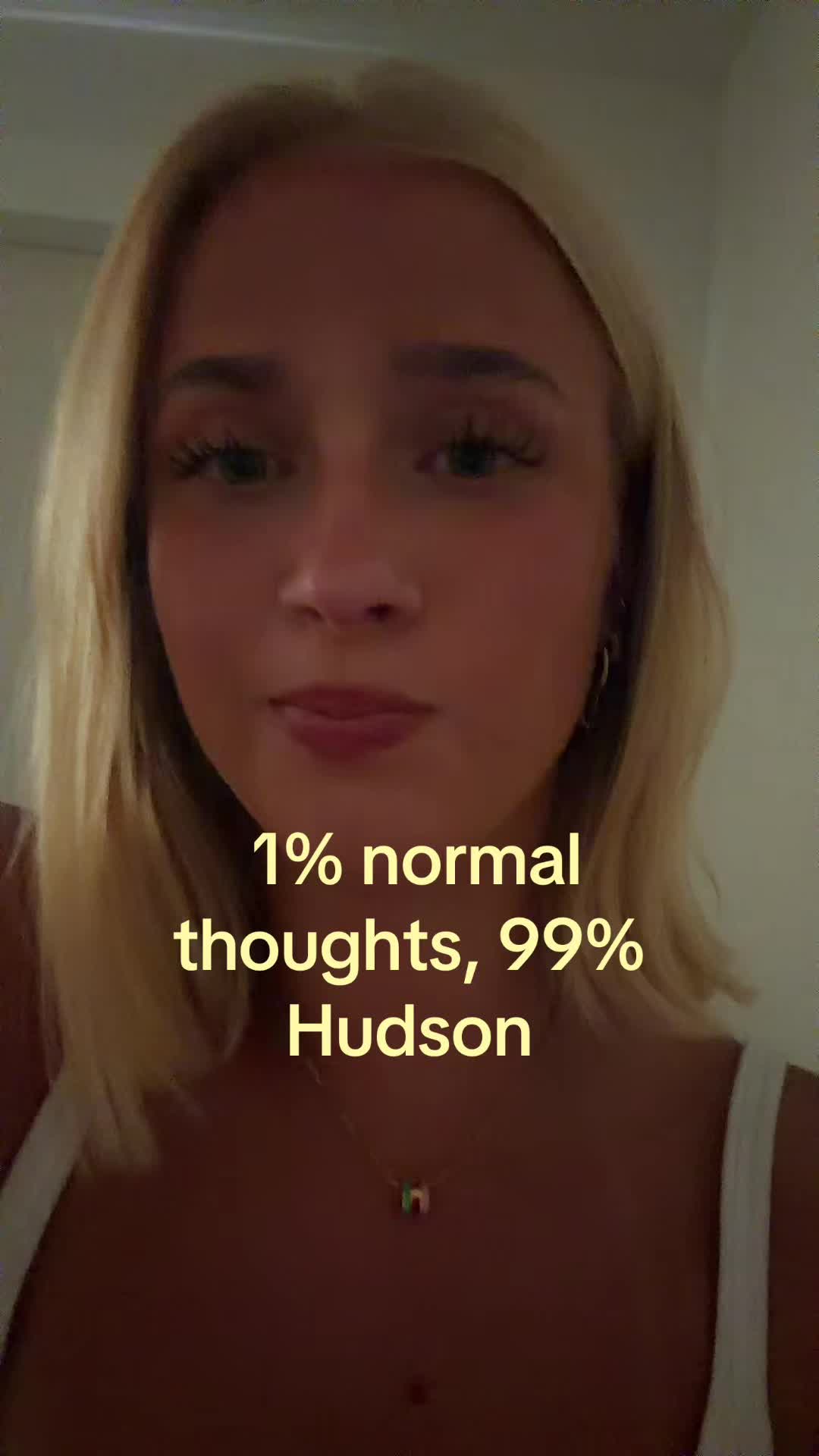@theelliebarker
