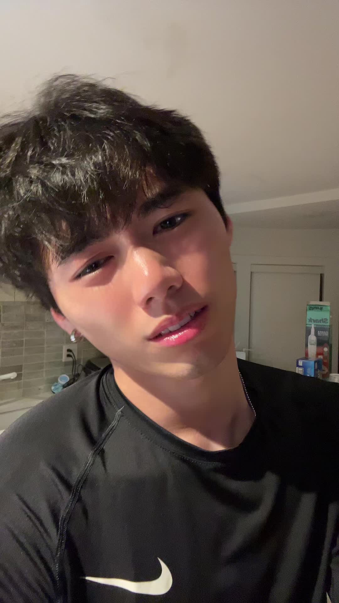 @asianenzo