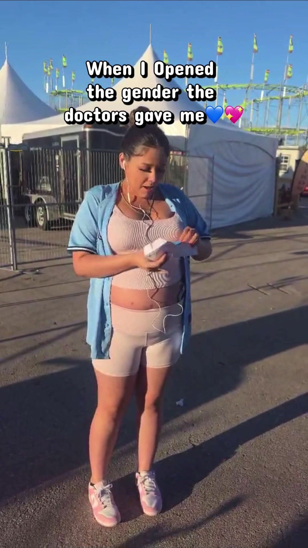 @monicajuanitaa