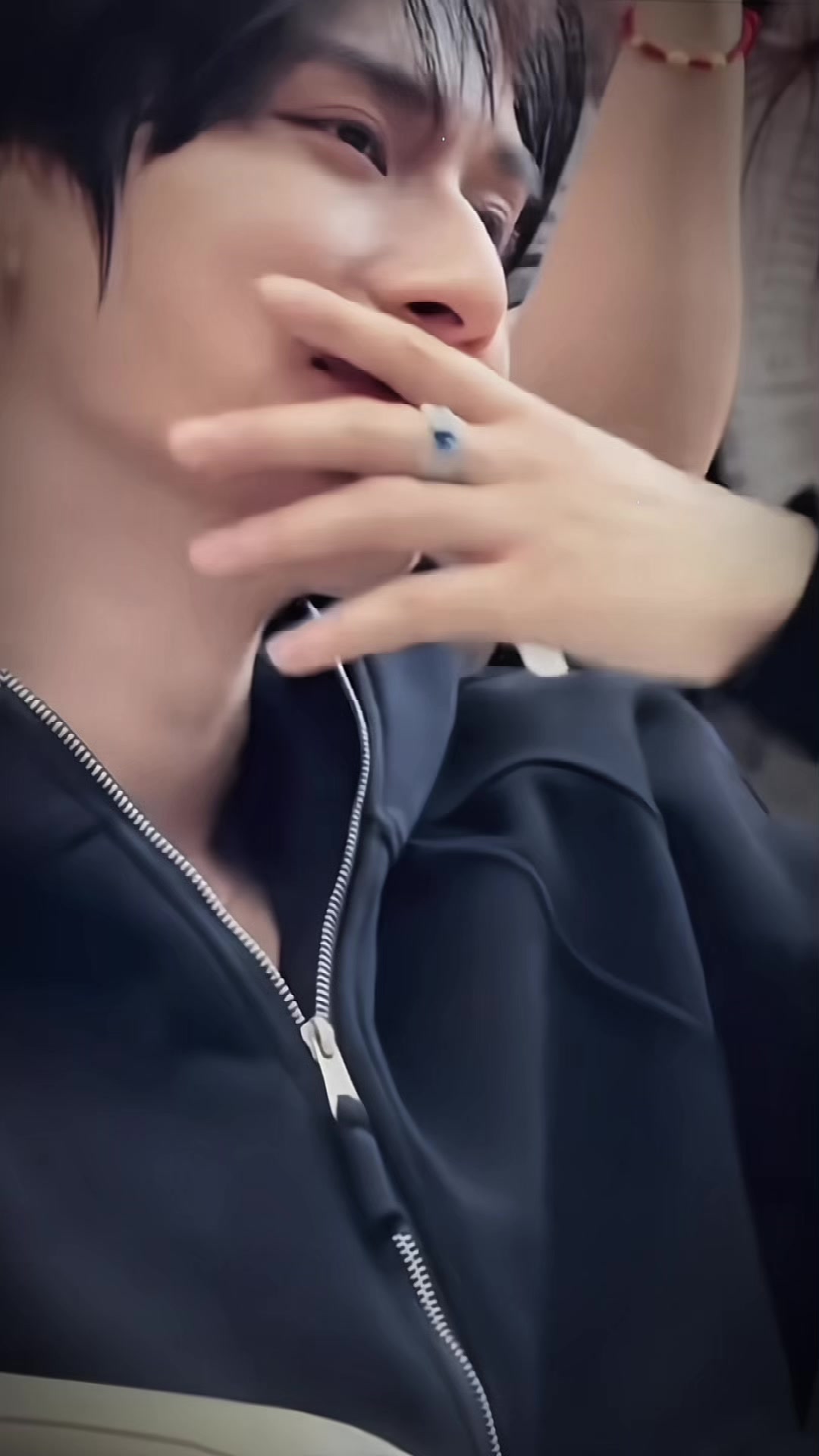 @Bibott