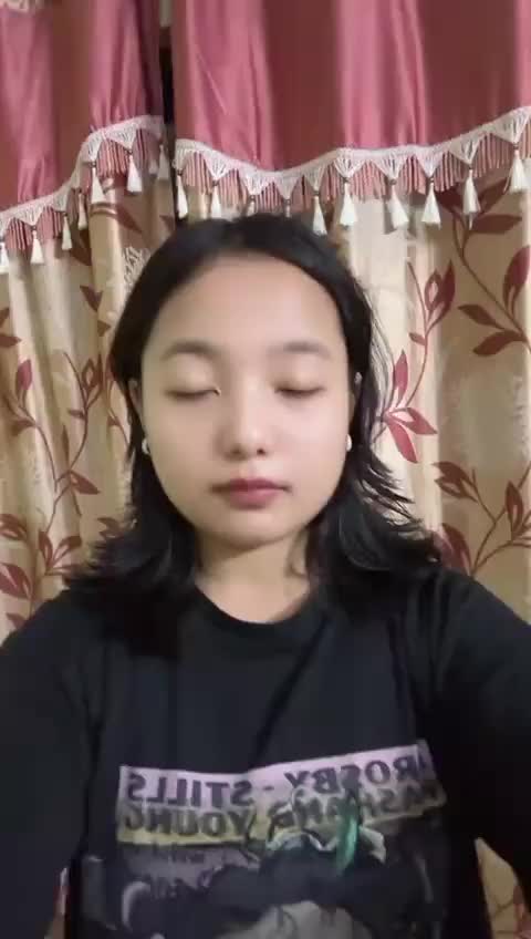 @🖤
