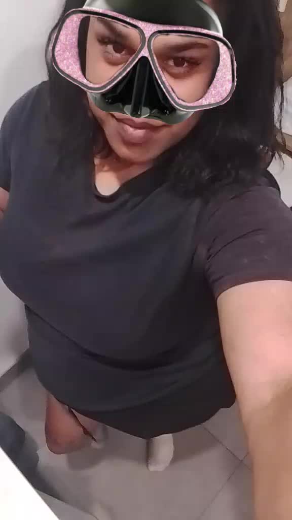 @AylaKyronDrake