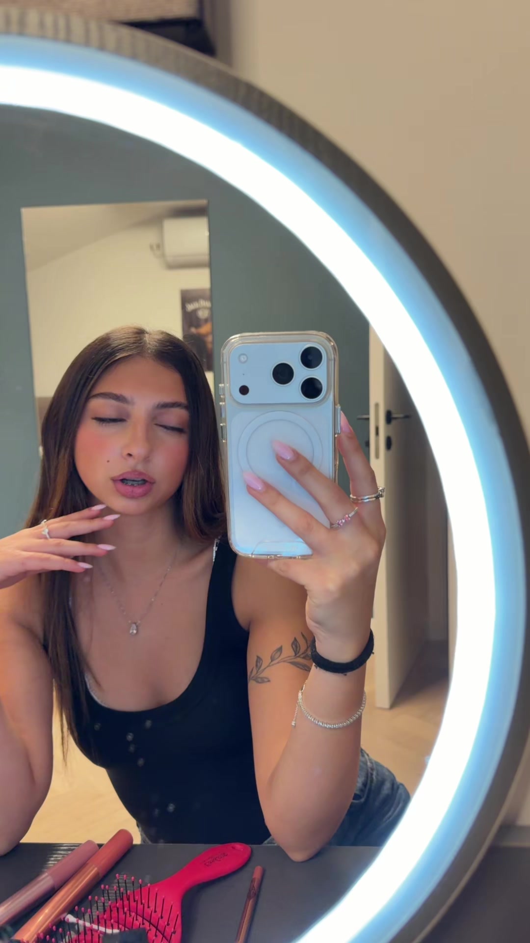 @𝗦𝗮𝗽𝗶𝗿