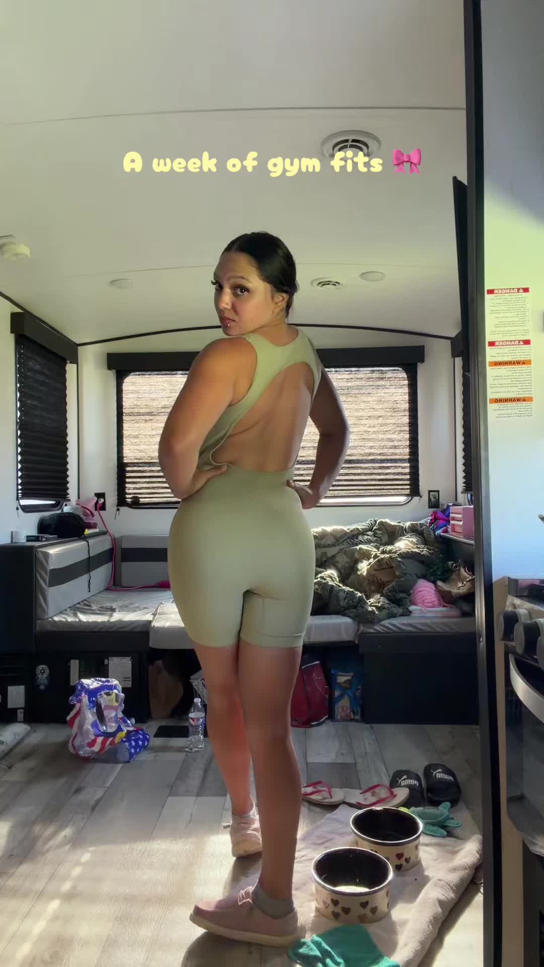@y2k4y_