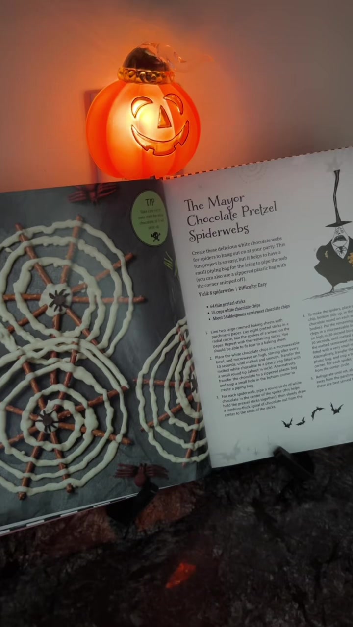 @Cayspook🕸️🎃