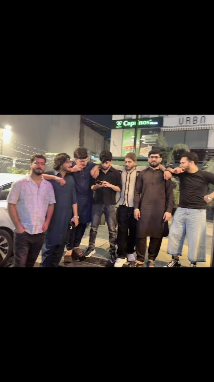 @ہادی  بٹ 🦁