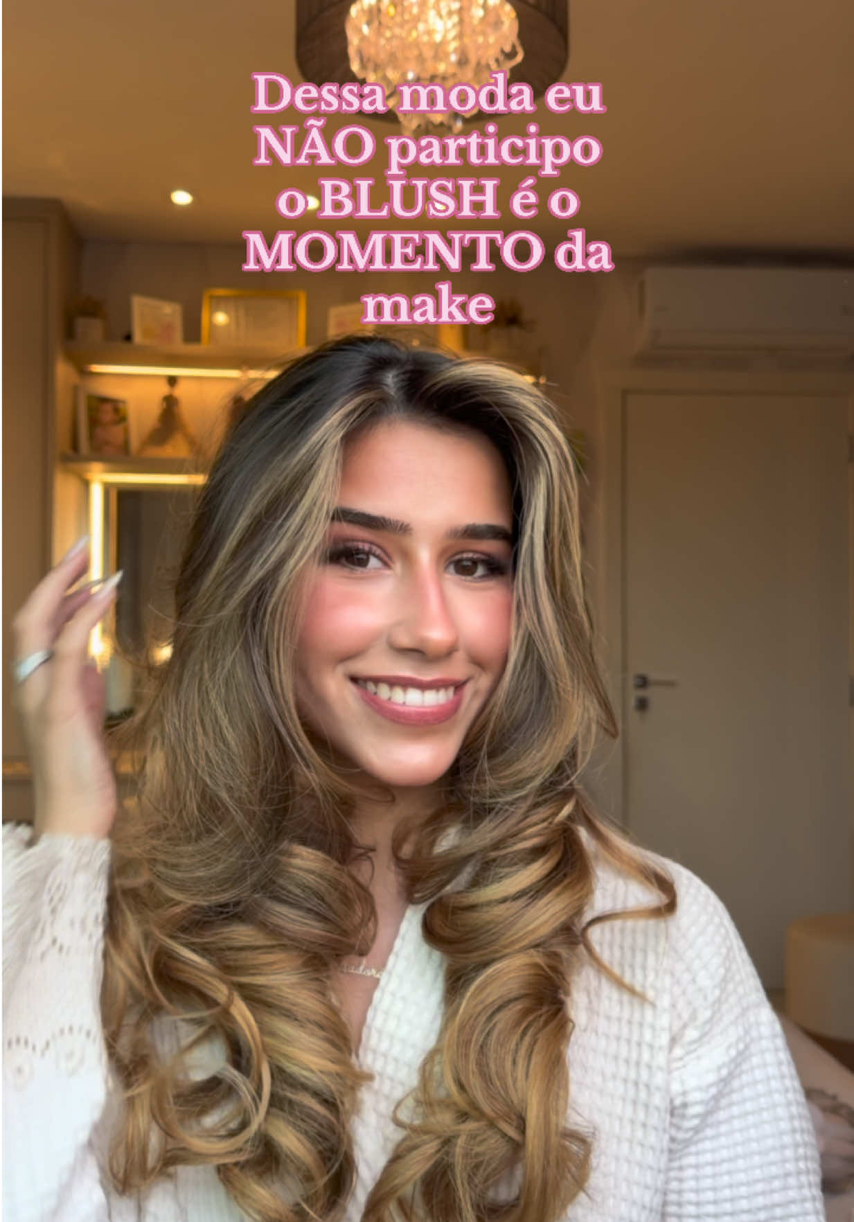 @Isadora