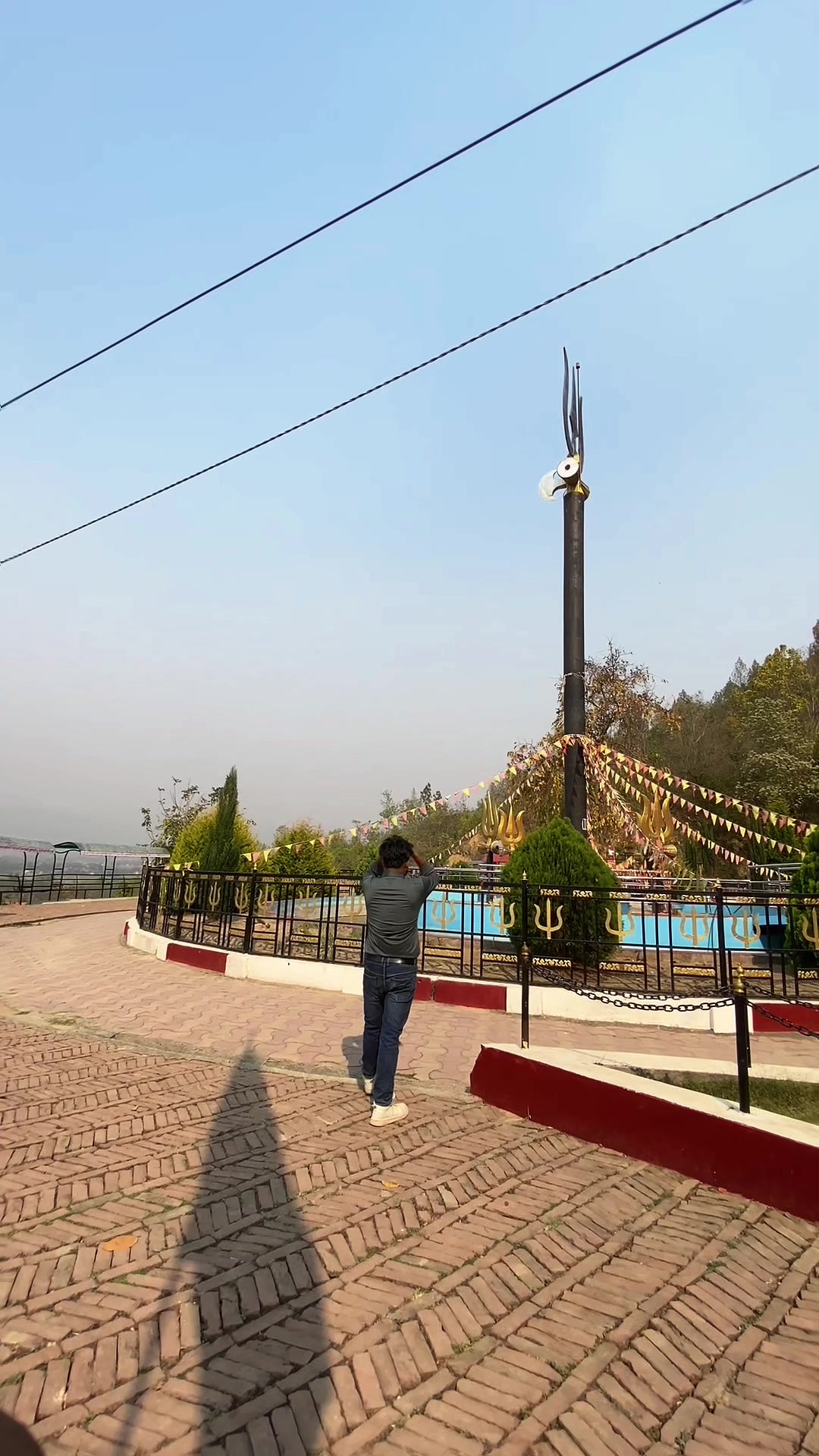 @निराजन बखरिया 
