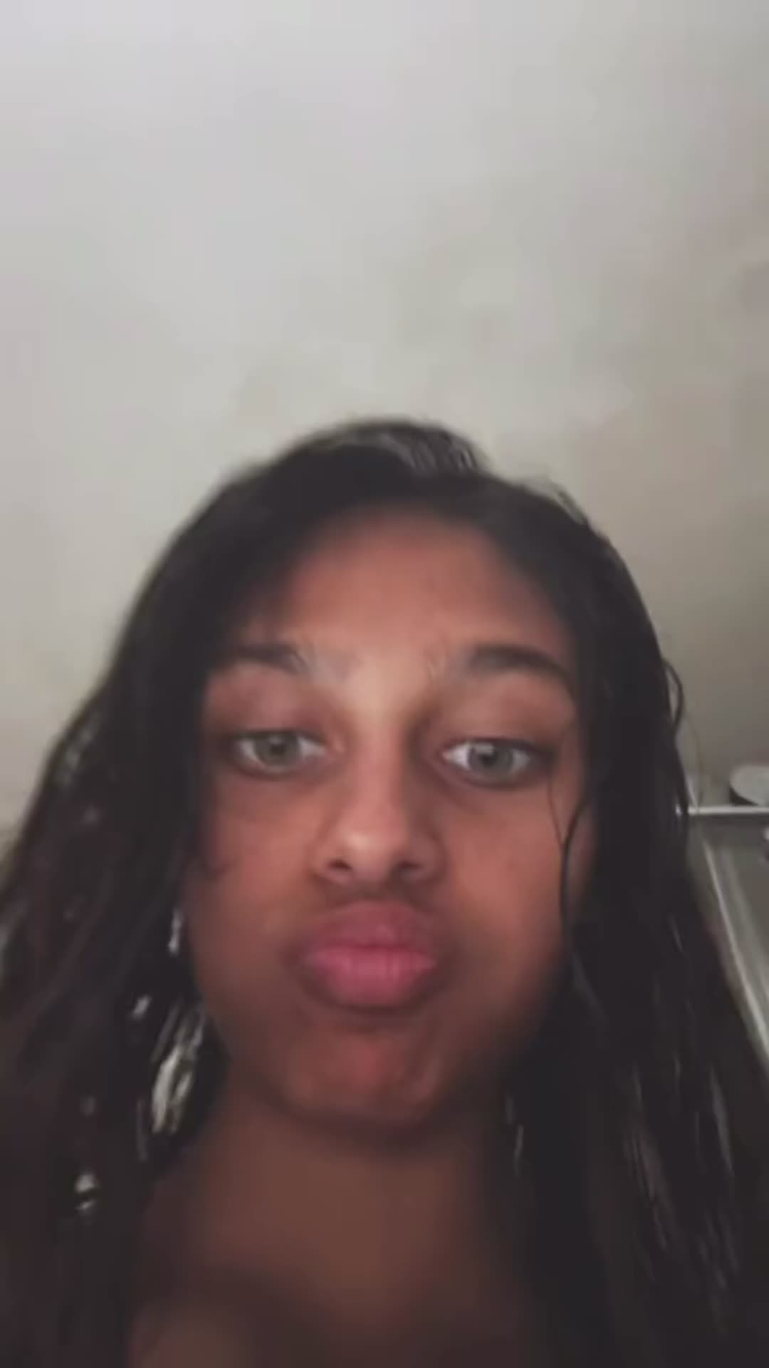 @Vaeliqur