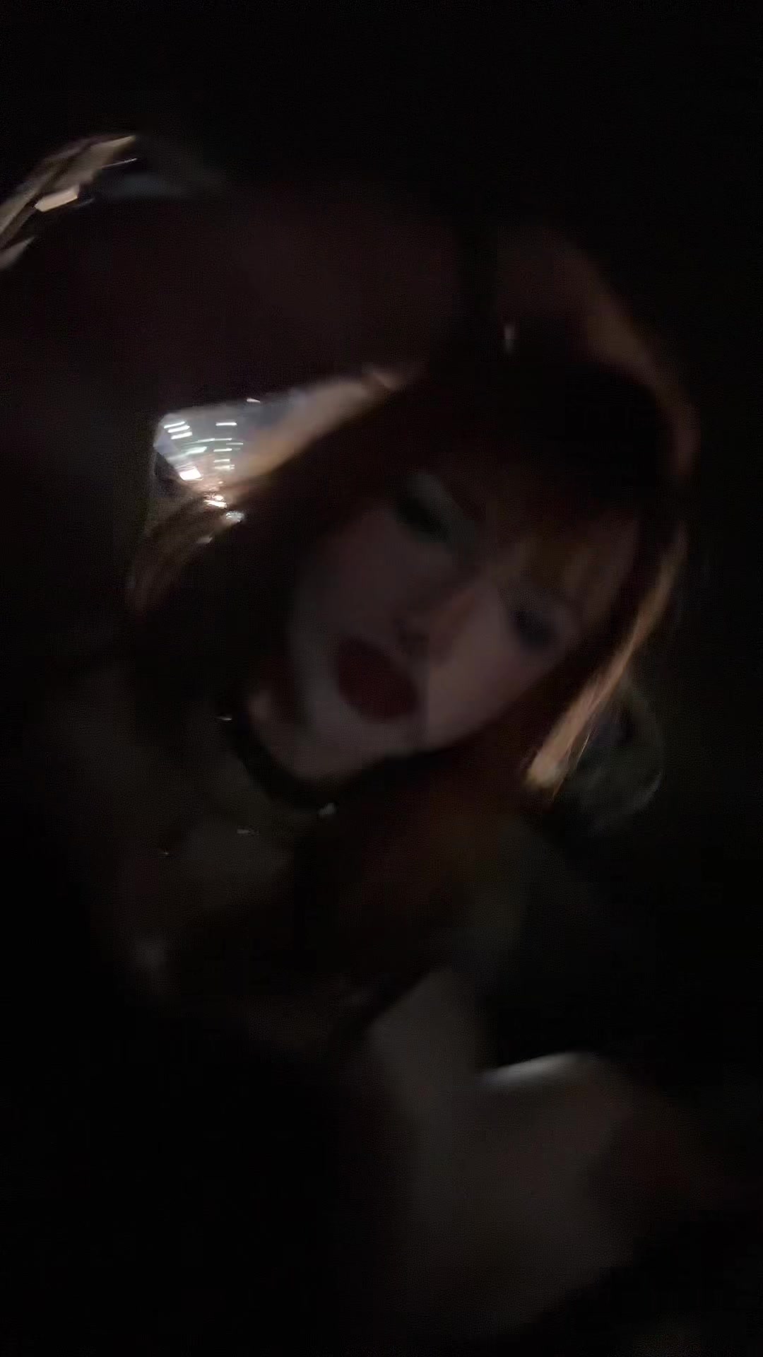 @laura