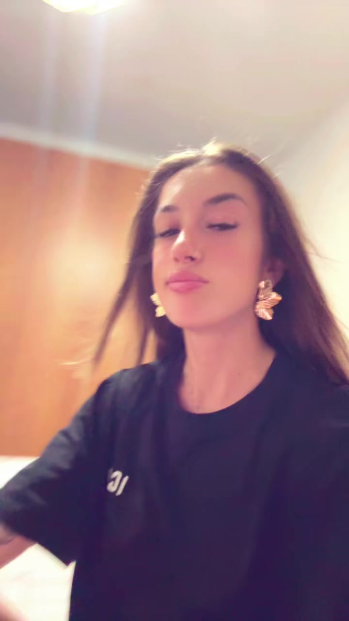 @Klamela.rroku