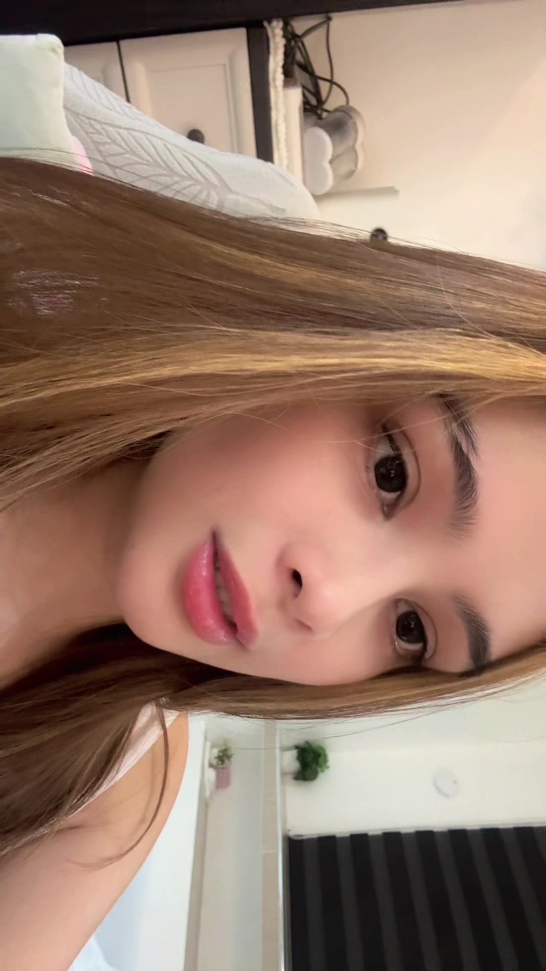 @Nicole