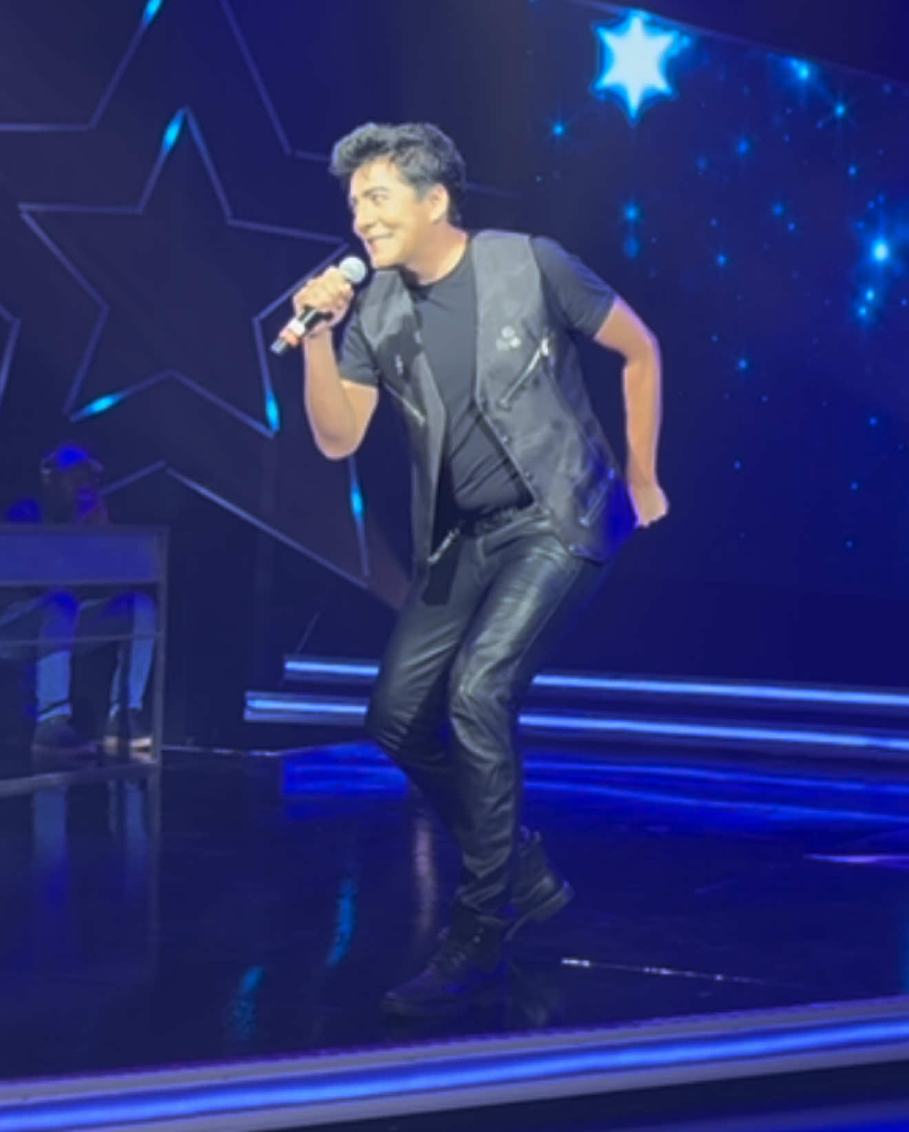 @Julian Andres Tributo Chayanne