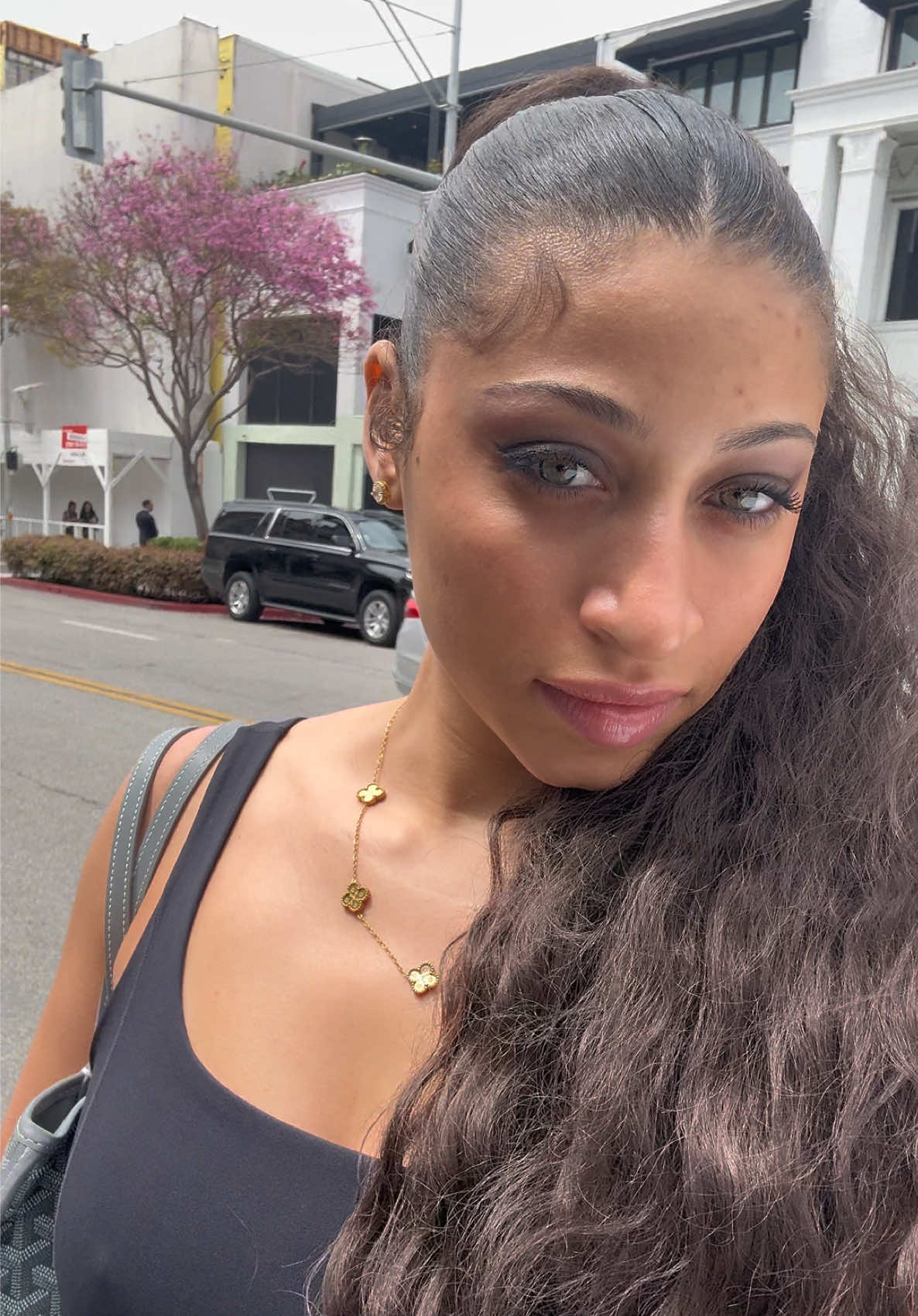 @Sballa_