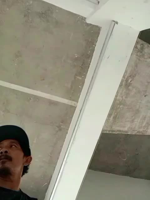 @Gombey