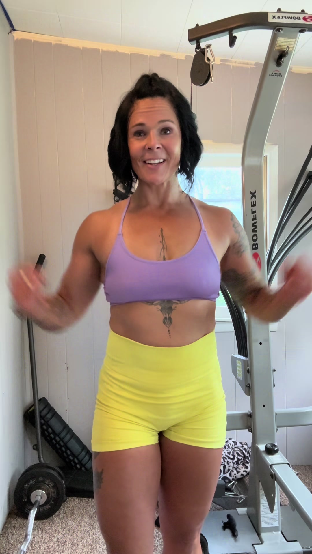 @fitmom_of_4_