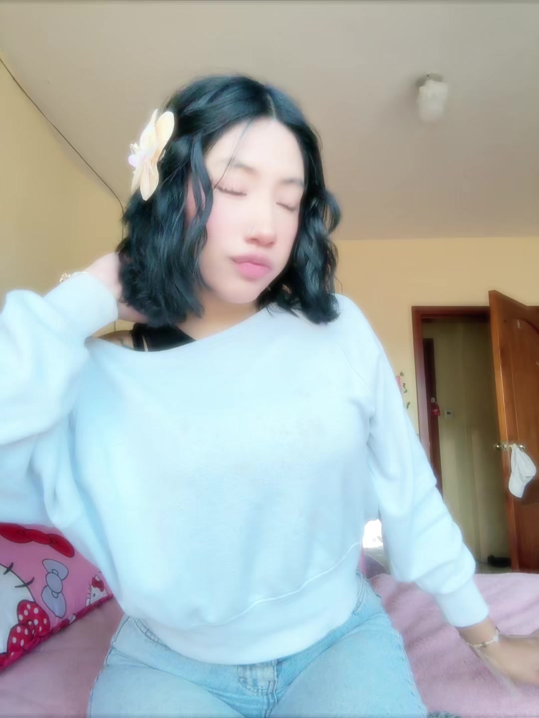 @Conie🫧
