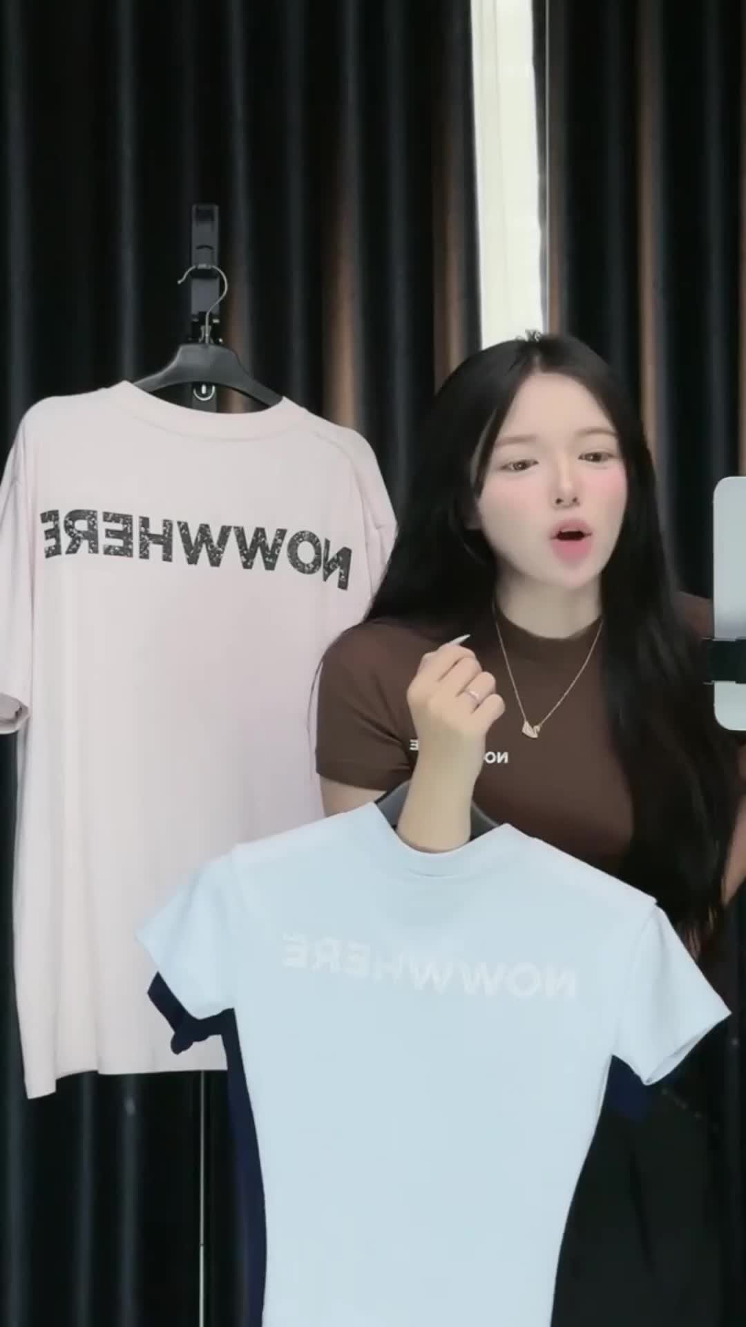 @Nhân vật phụ có gì?