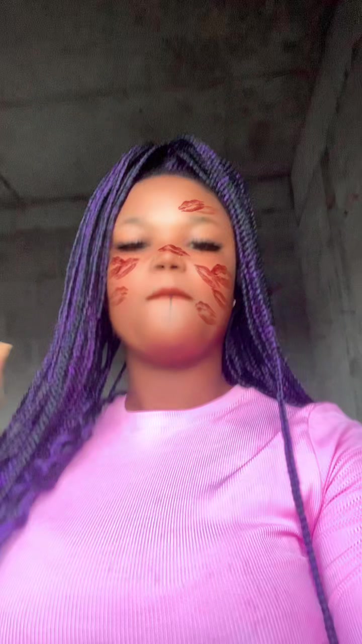 @Anikeade💕💕🥹
