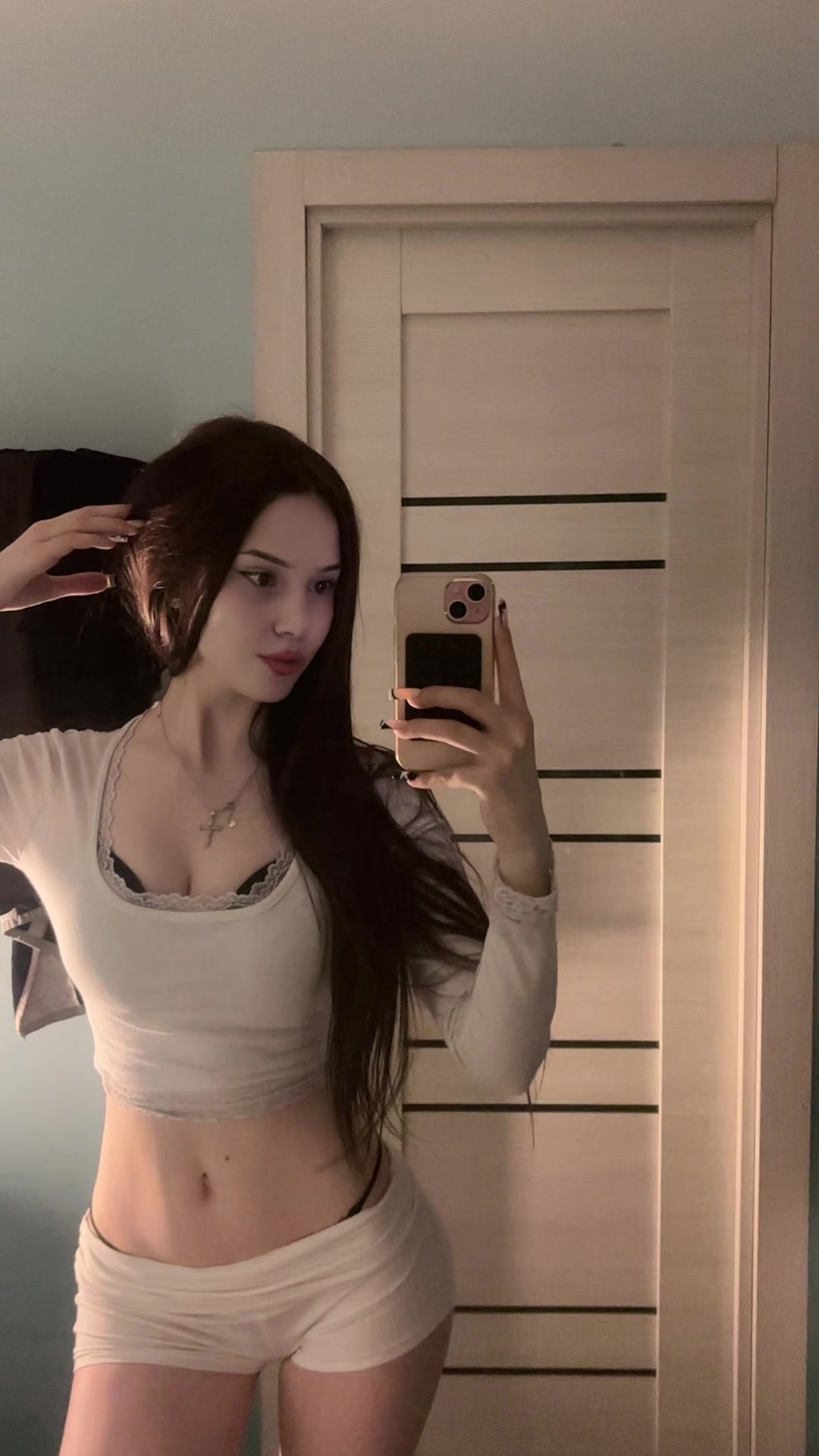 @nikaswiftik