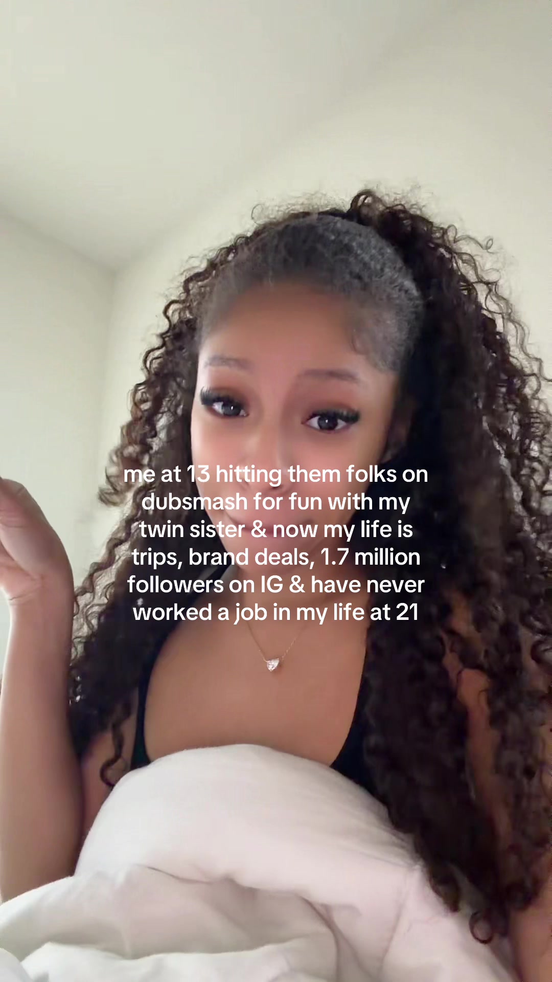 @YonikaaW