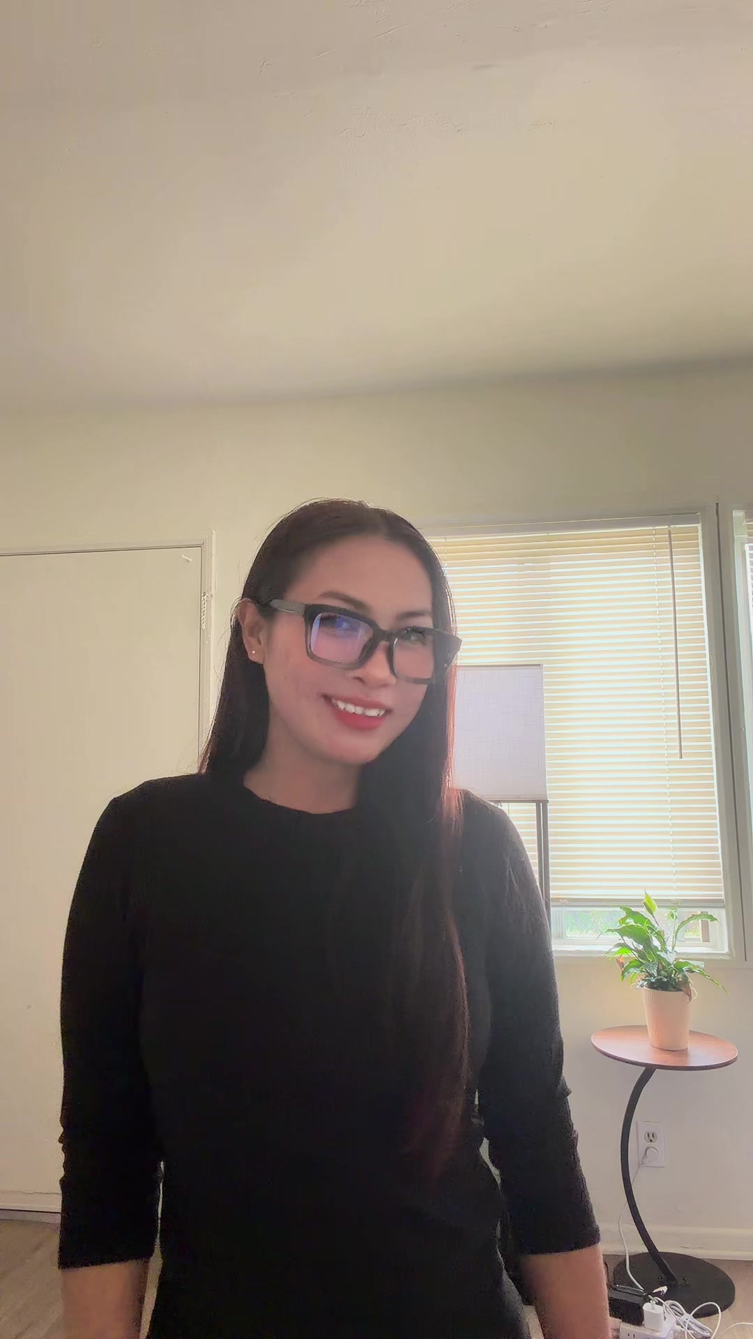 @Nika Yuni 🌹