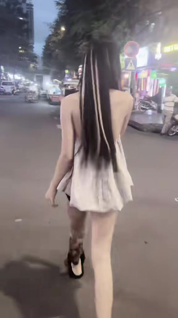 @Ahka🇻🇳🇰🇭