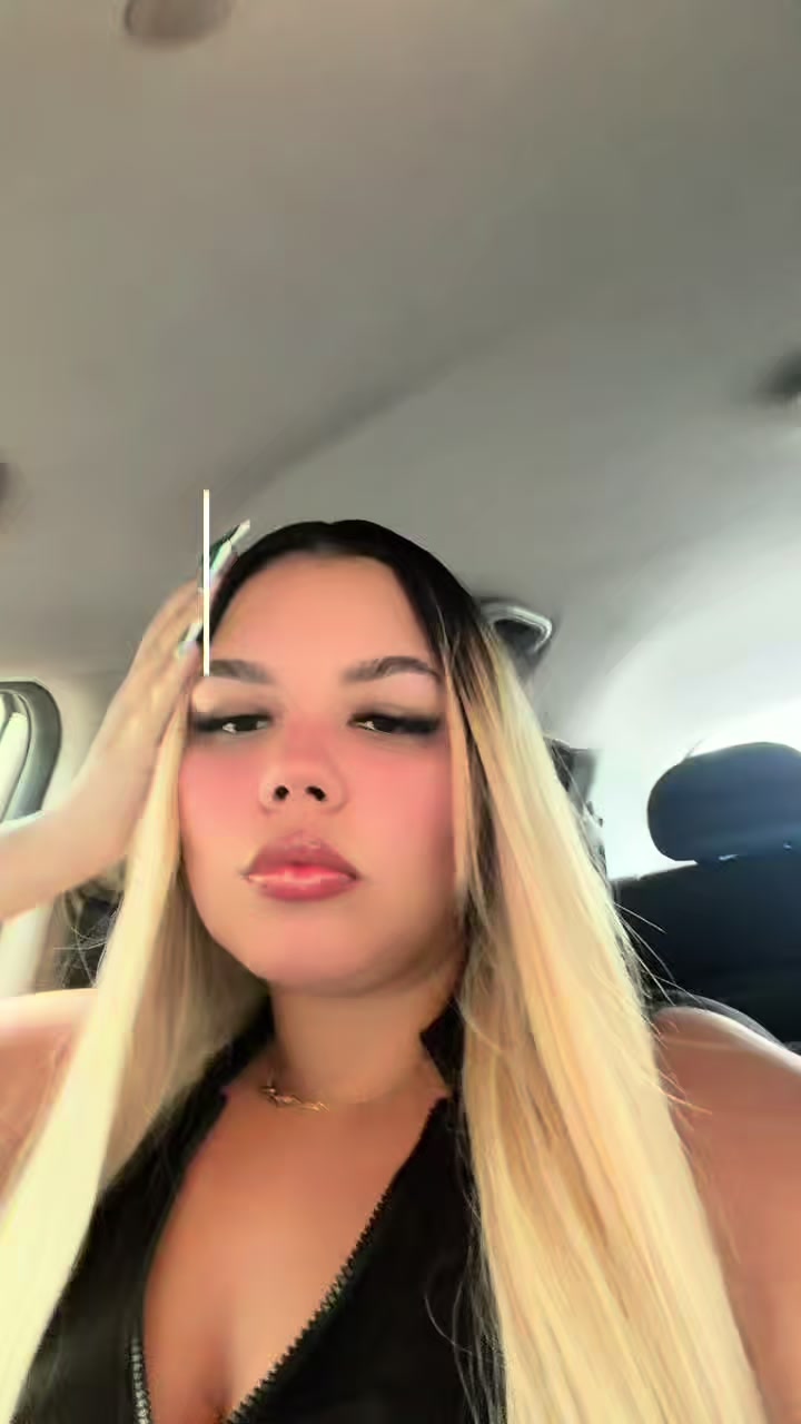 @yanelis254