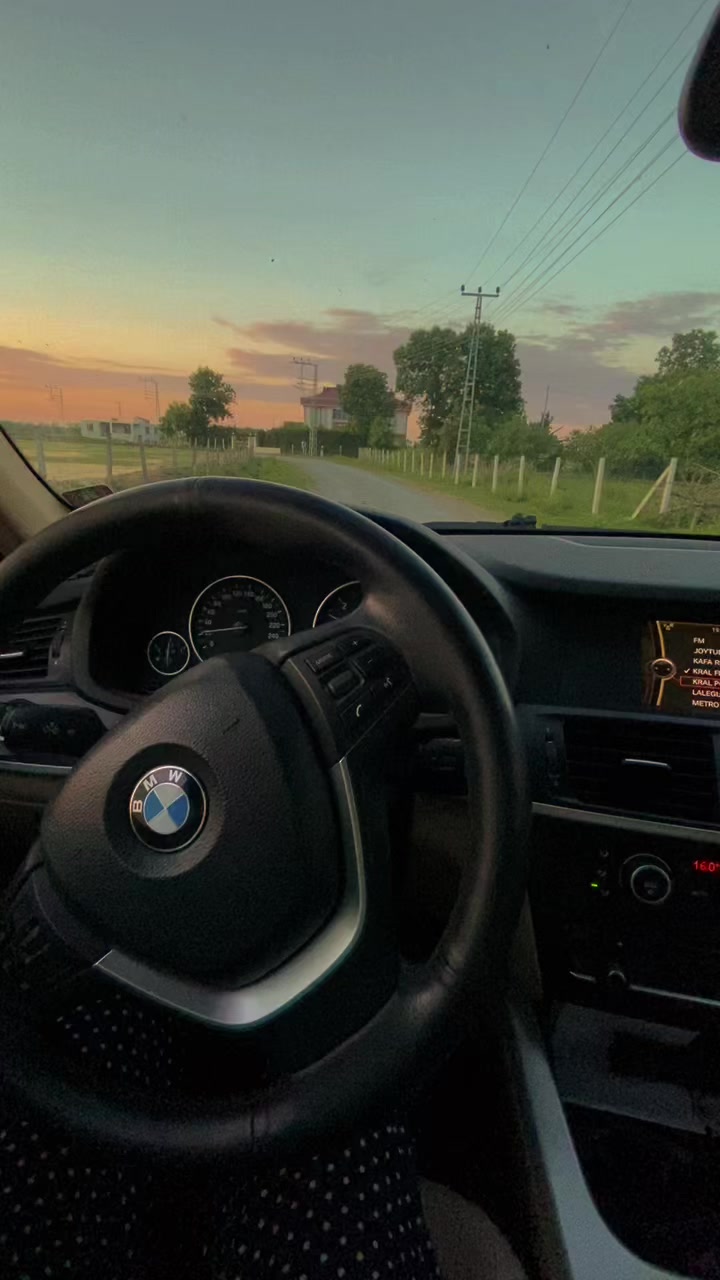 @𝓓𝓲𝓵𝓻𝓾𝓫𝓪 &Ouml;𝔃𝓽&uuml;𝓻𝓴 🕊️