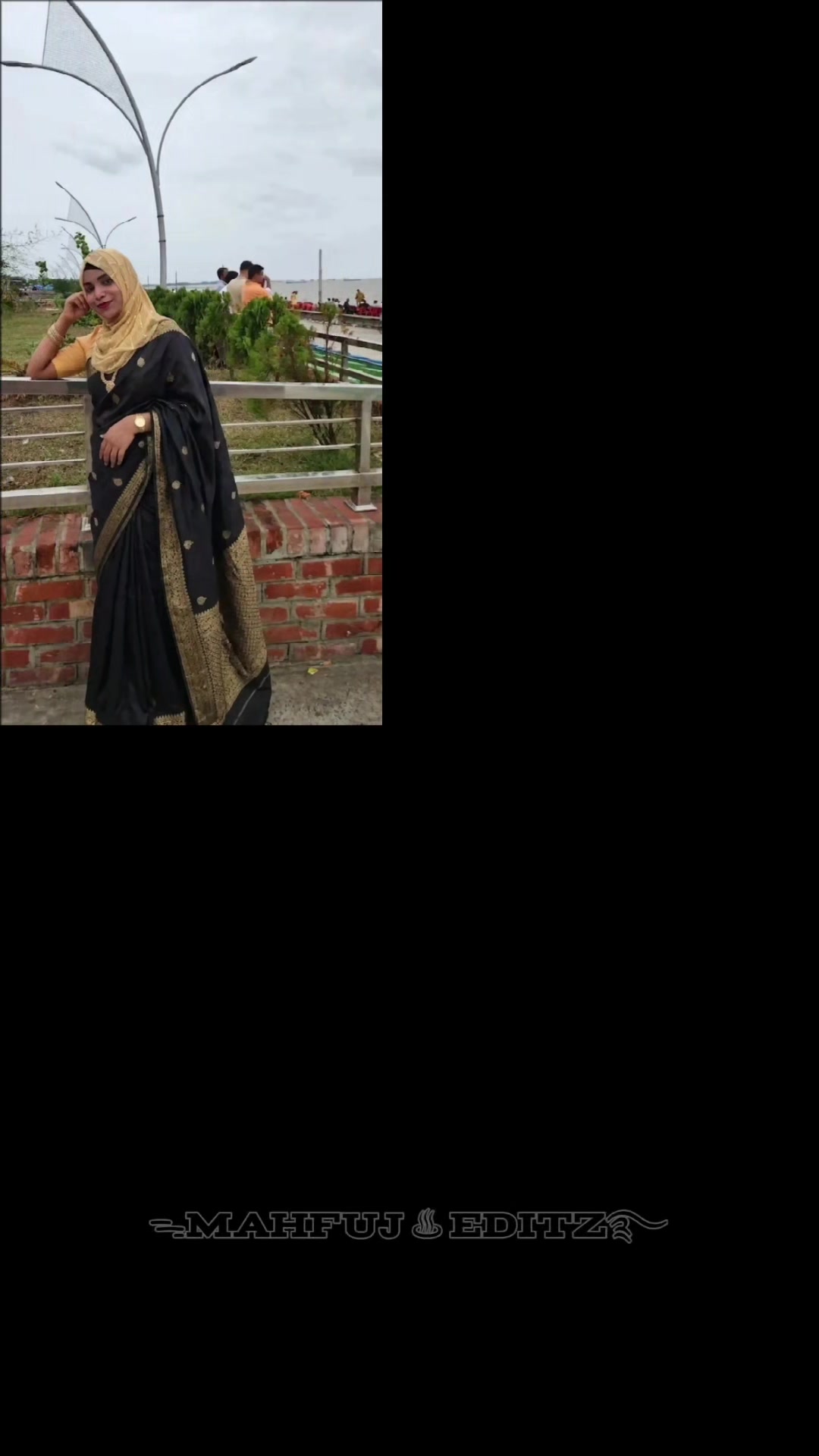 @কাঠগোলাপ💐