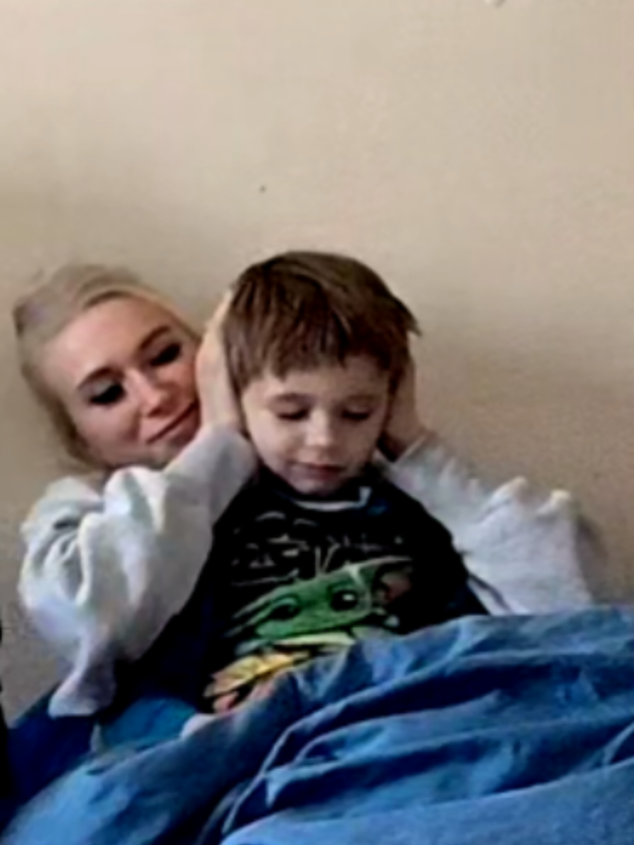 @Mikillya💖👦🏼🧩