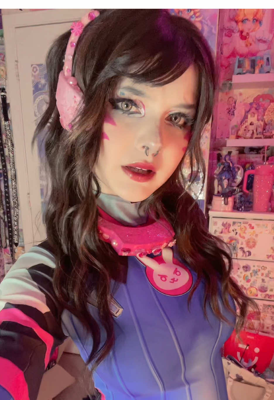 @Ava>:)