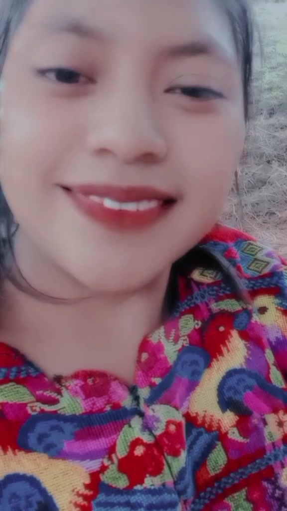 @alisvelasquez18