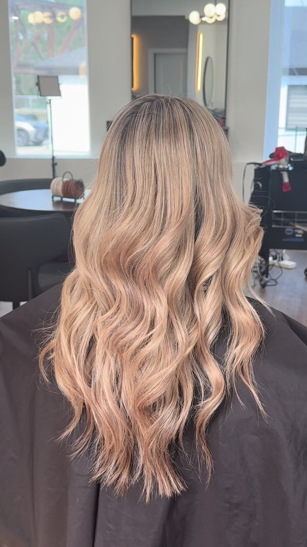 @NadiaX.Hair