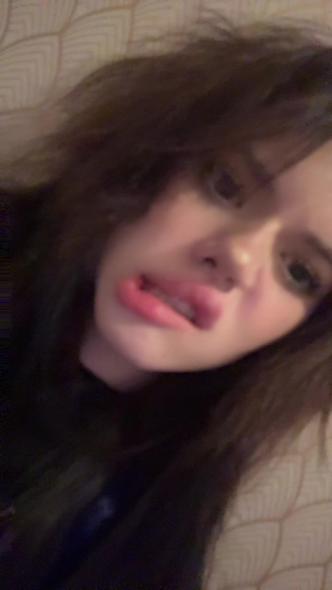 @meļaniia