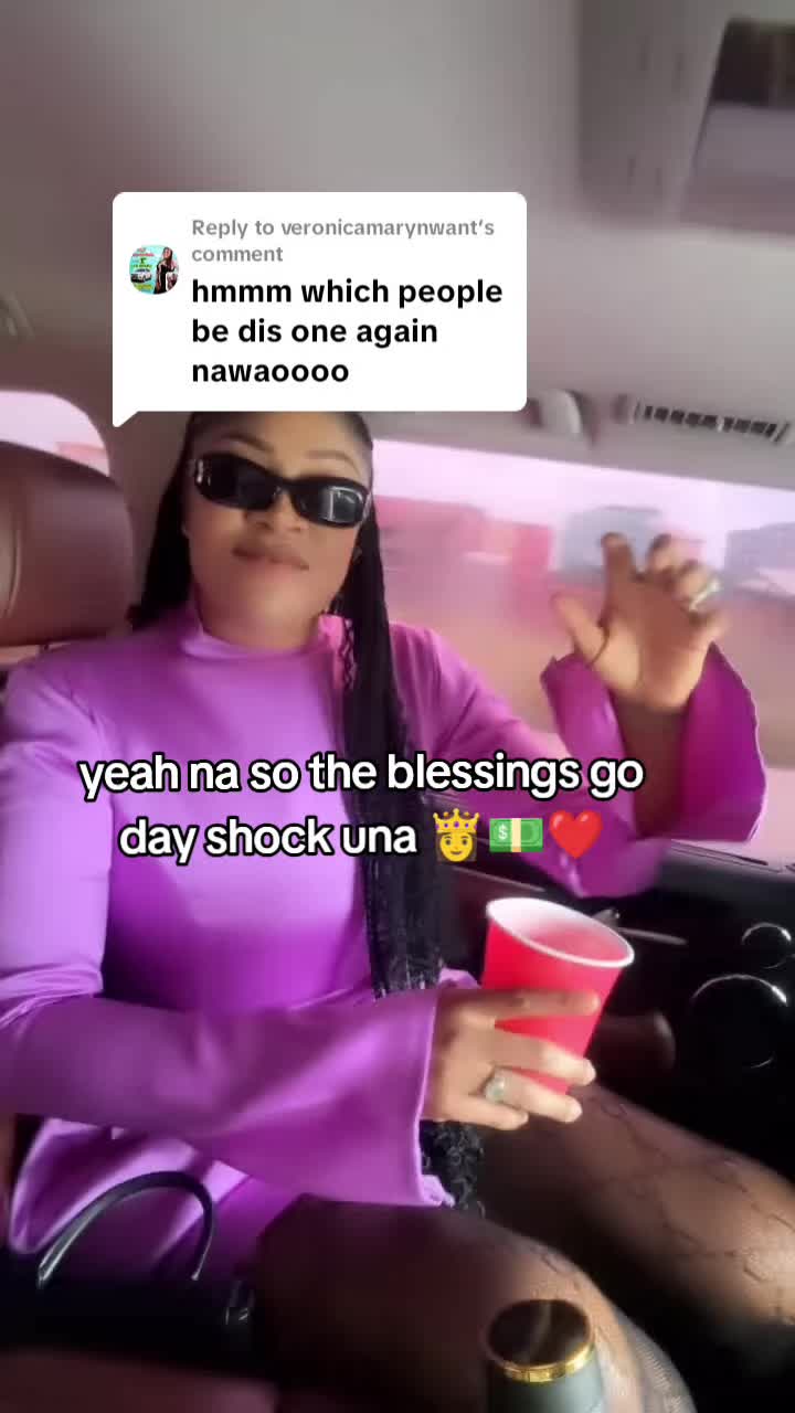 @Legit Queen 👑💵❤️🍾