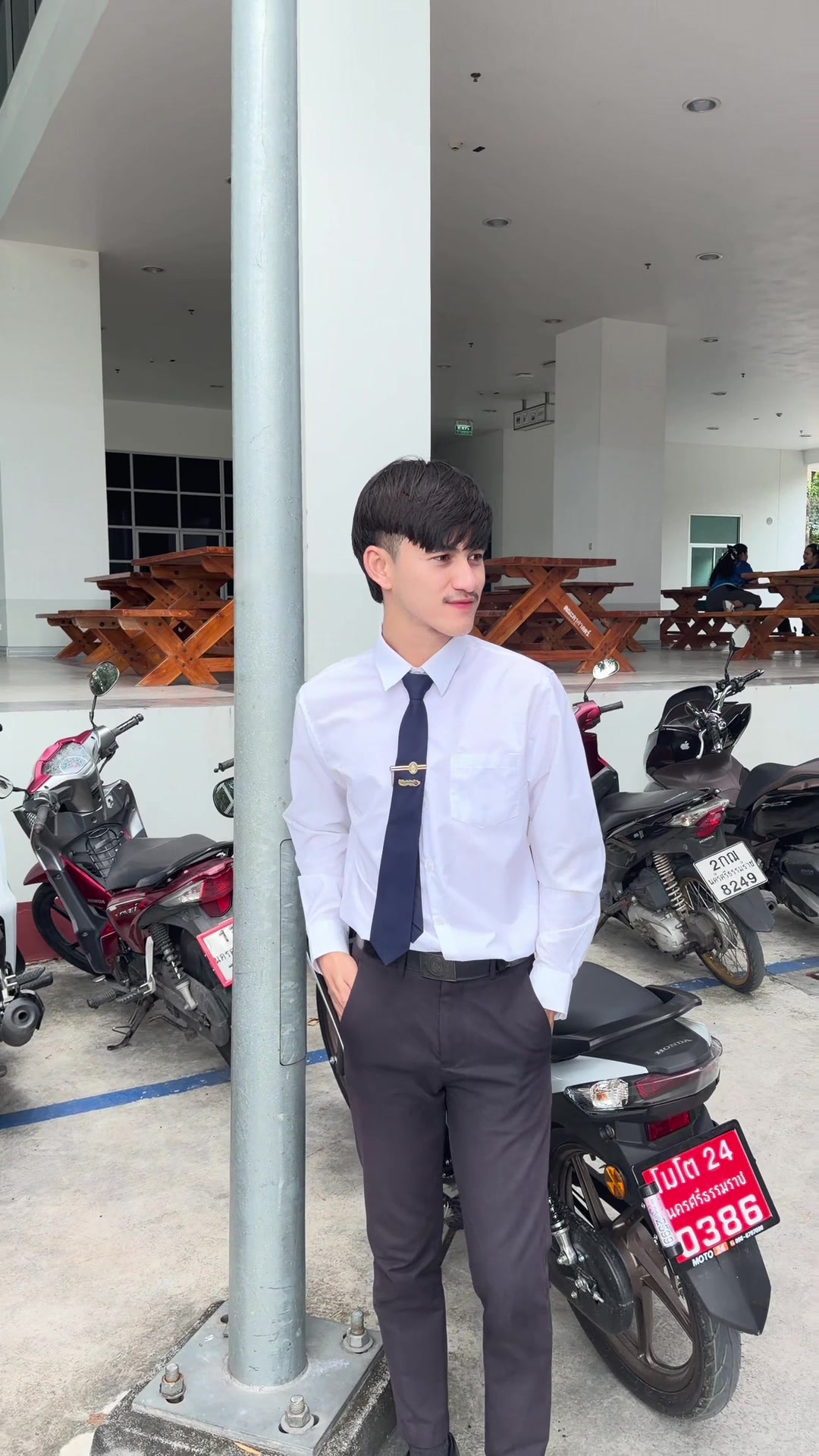 @โจนัสลูกป้าเอียด