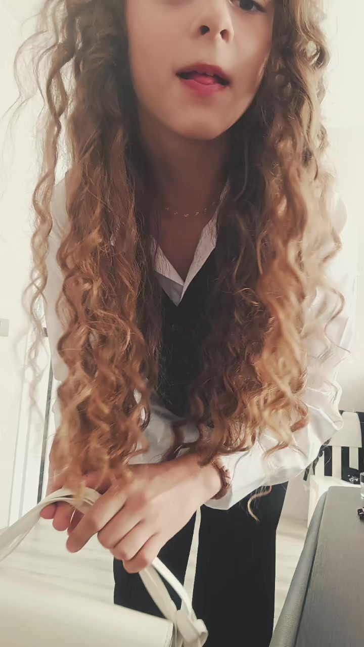 @ariviksss🪽