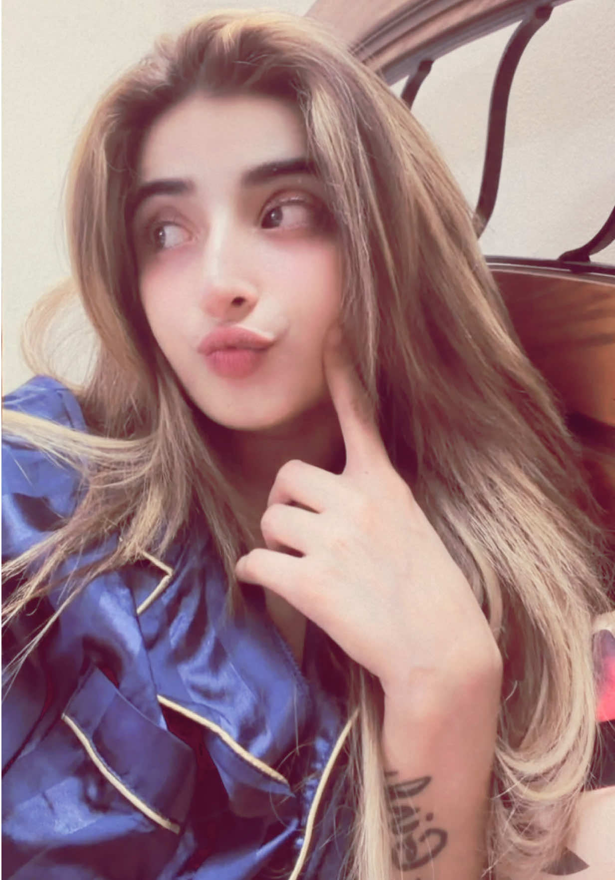 @sara khan