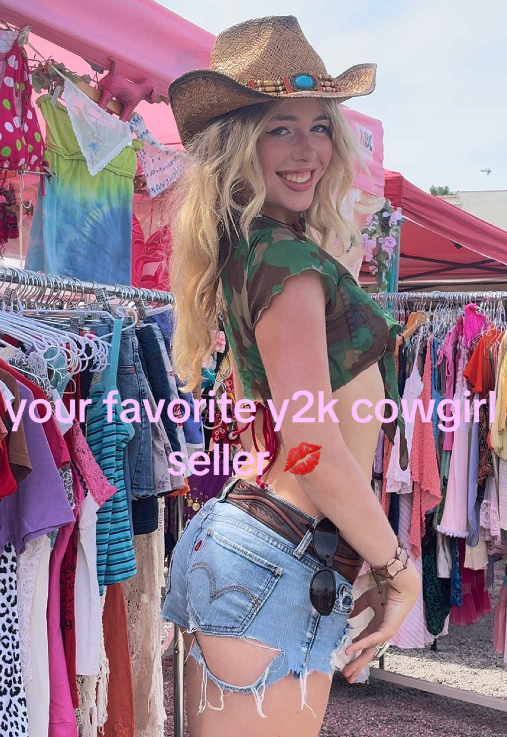 @buttonnosebunny