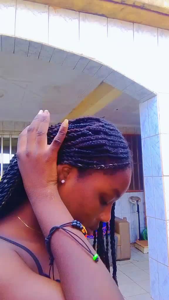 @L😘uisa l@ belle🥹