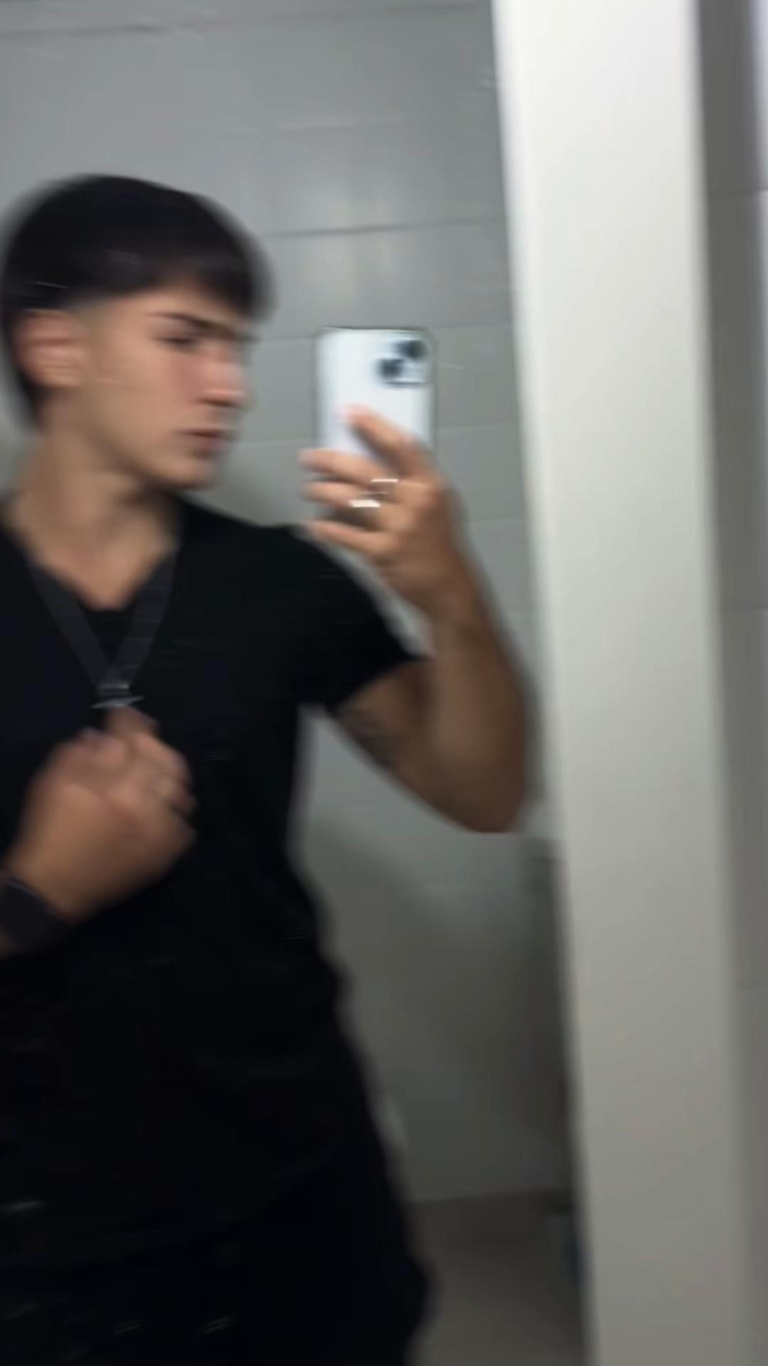 @Franco Castano