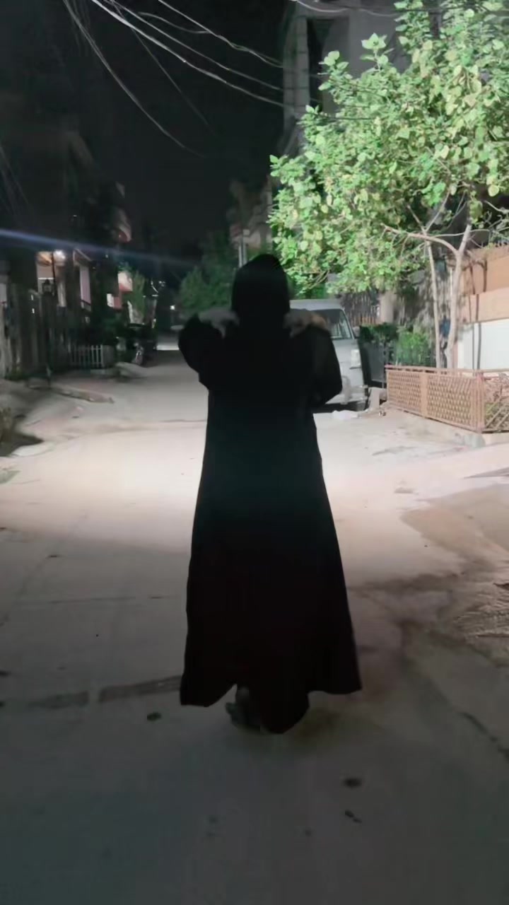 @Aisha khan2222