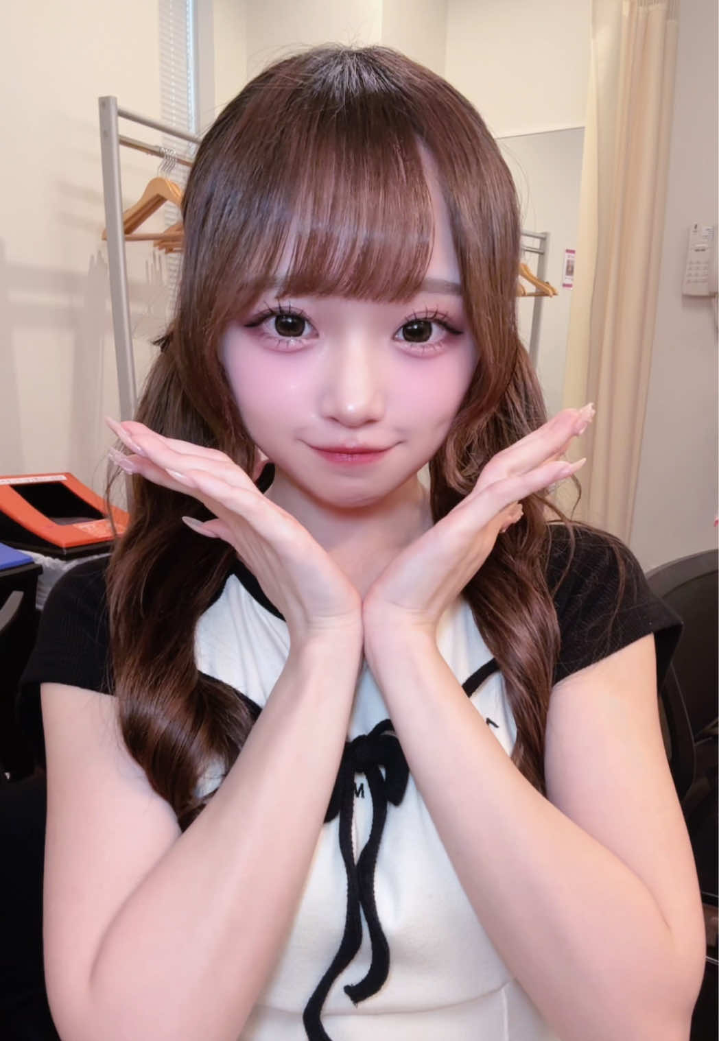 @にしのありさ