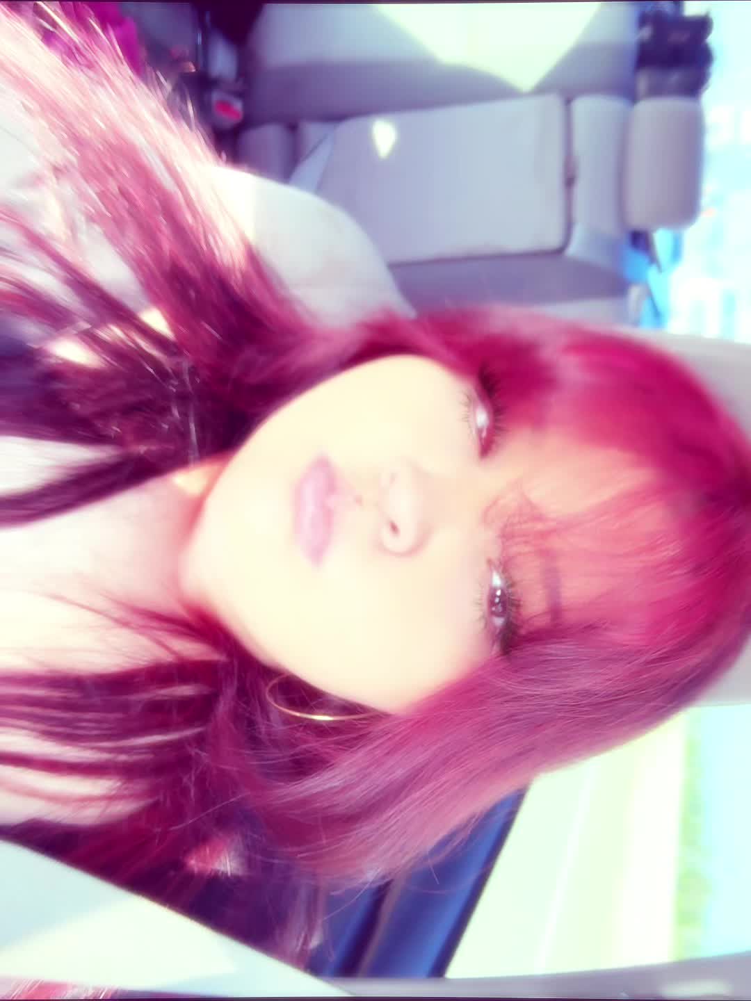@Bella🥰