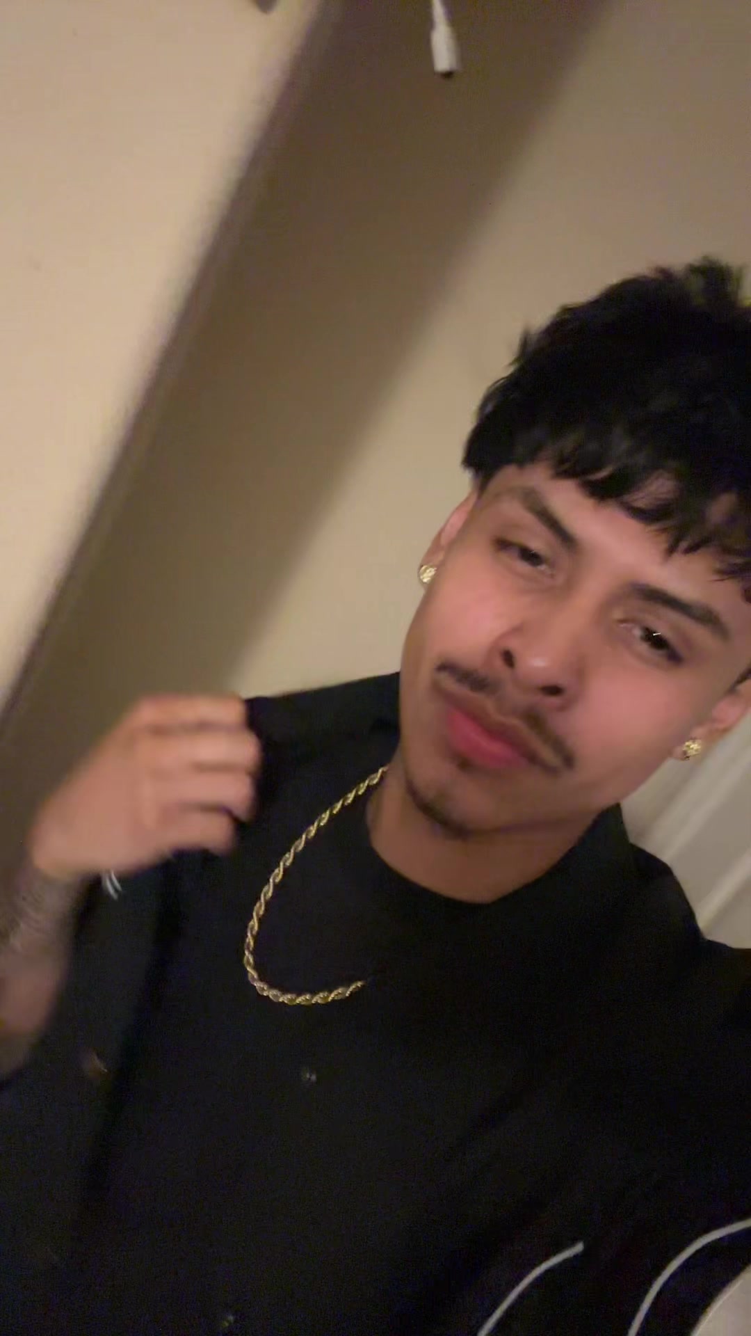 @carlos_.12
