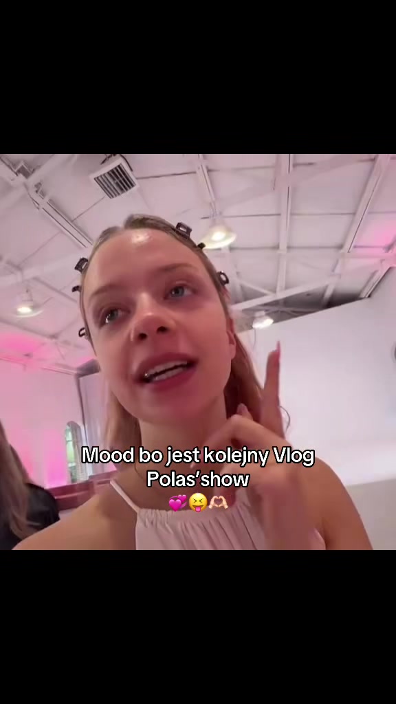 @Nadka||pola’s fan🍁🤍